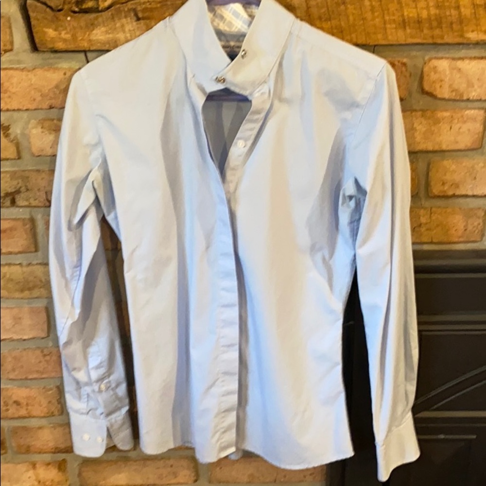 R.J. Classics Essential Wrap Collar Show Shirt